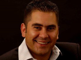 Profile picture of John DeOliveira, Toronto Portuguese Real Estate Agent @ Re/Max Ultimate